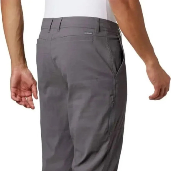 COLUMBIA NWOT Royce Peak II Pant in City Grey - Picture 4 of 11